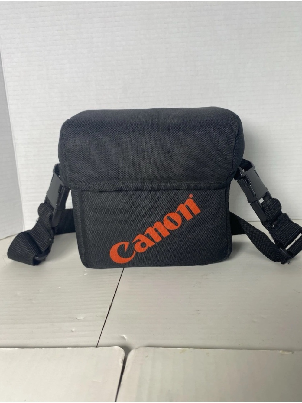 Canon Camera Bag Lightweight Black Canvas Padded Case w Shoulder strap 7x7x3.5"
